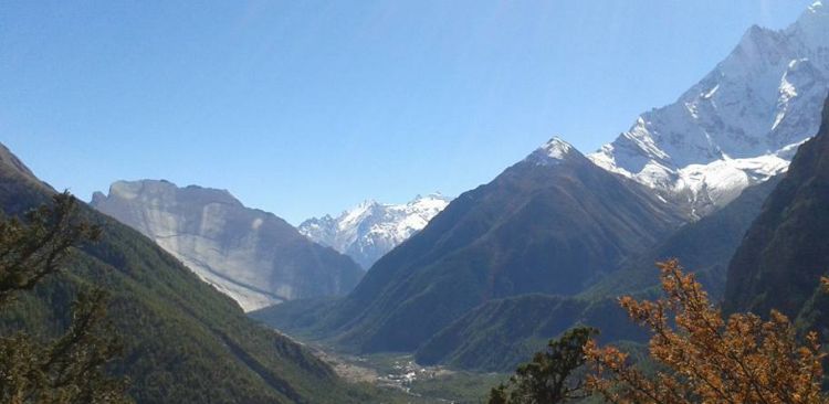 Moderate Annapurna Circuit Trekking